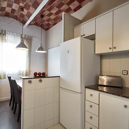 Arquimedes Apartment *